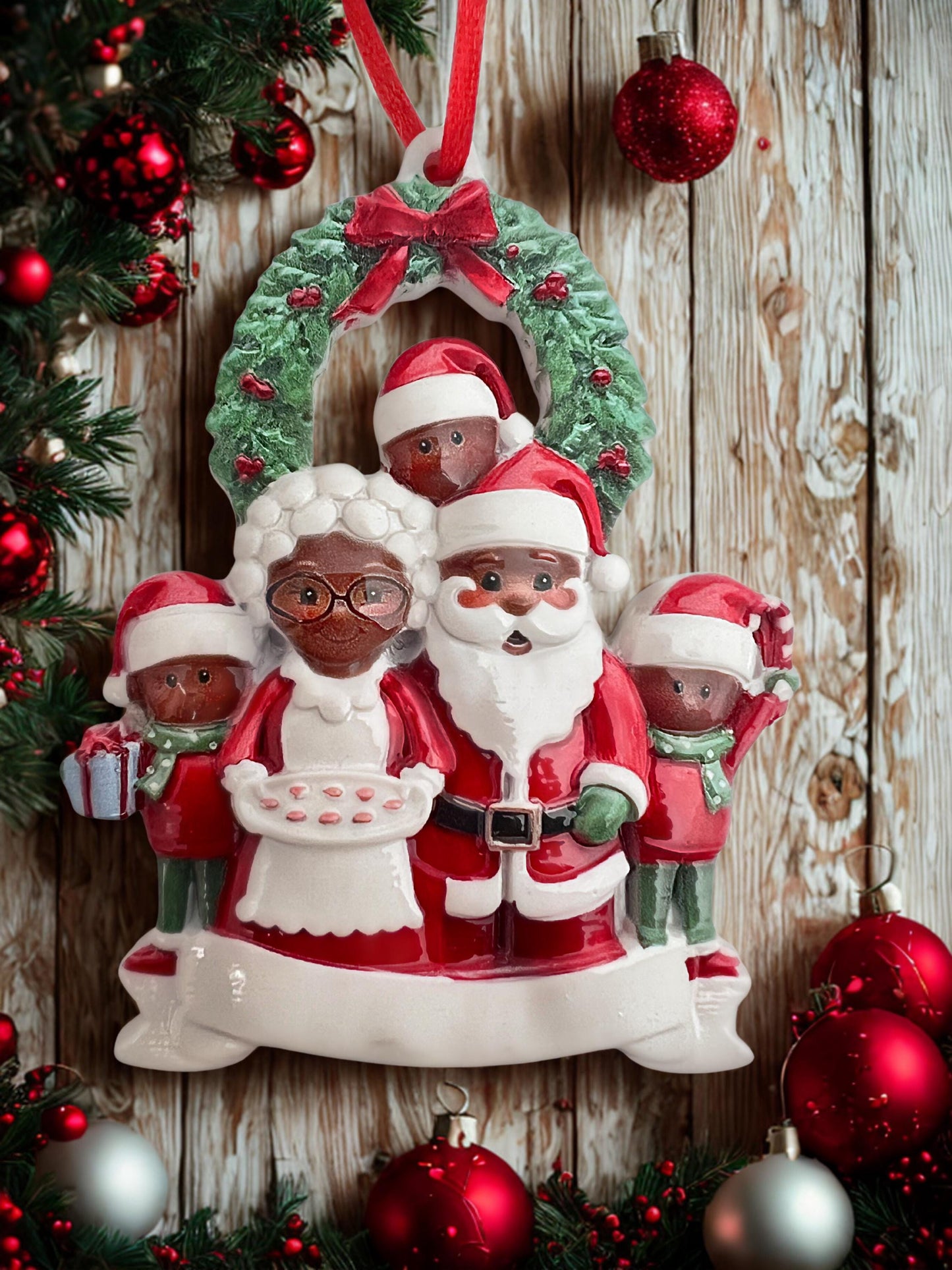 Christmas Tree Ornament - Family of 5